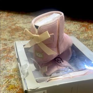 Infant ugg boots